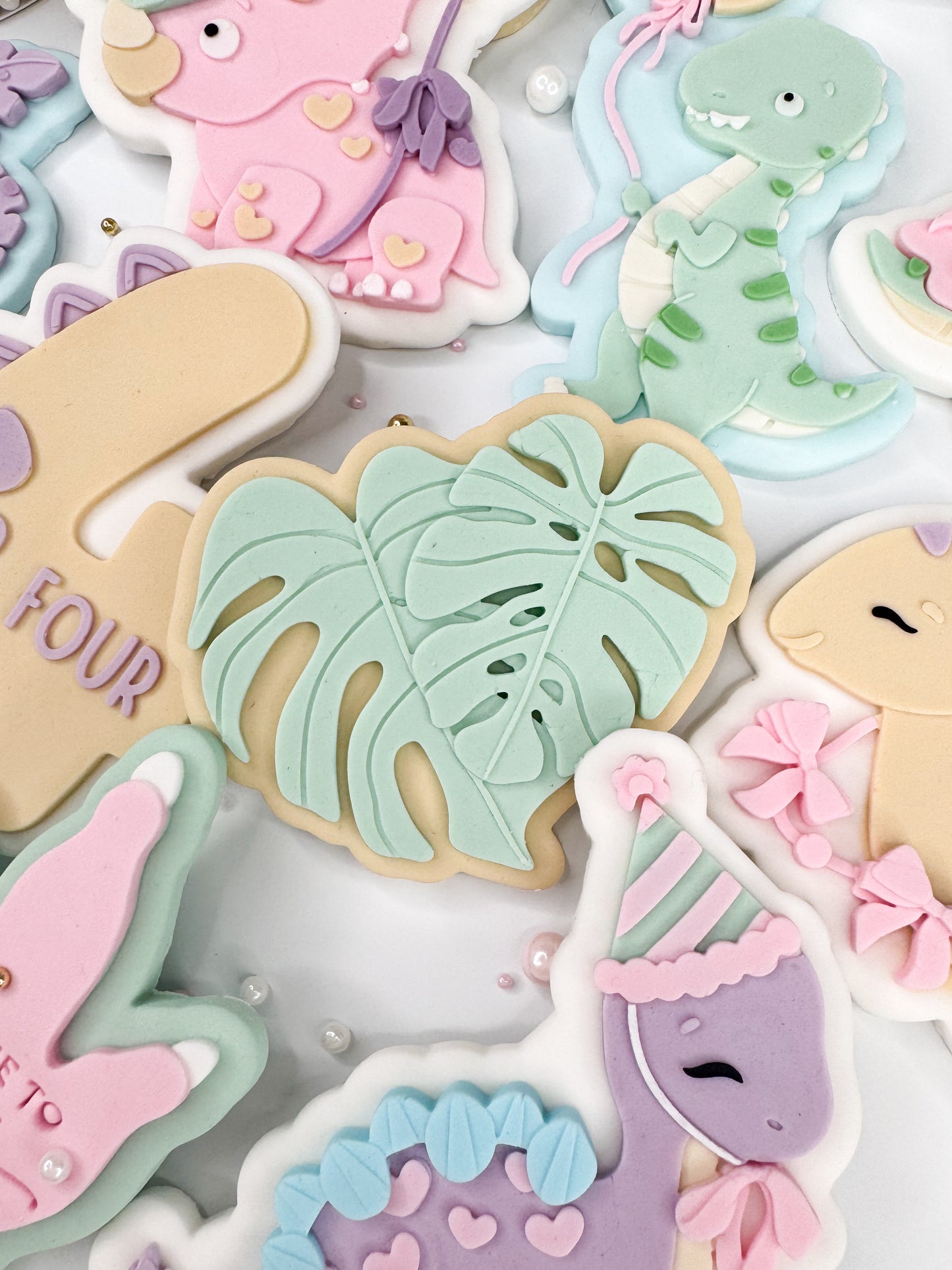 Monstera Leaves Cookie Cutter & Stamp
