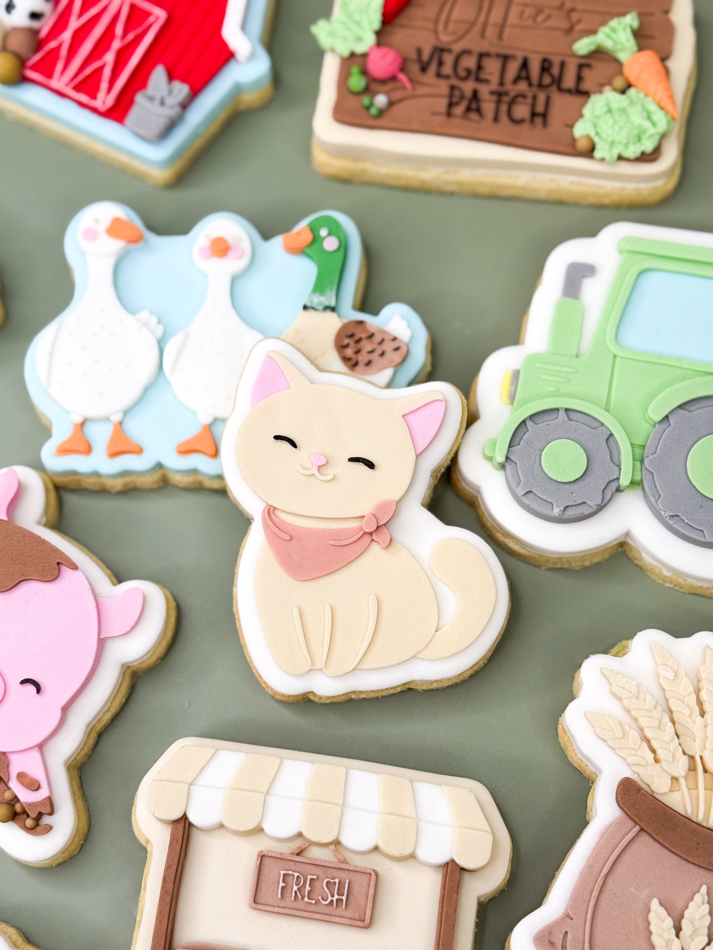 Farm Cat Cookie Cutter & Stamp