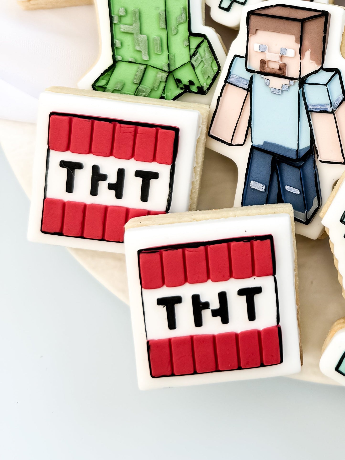 Mine TNT