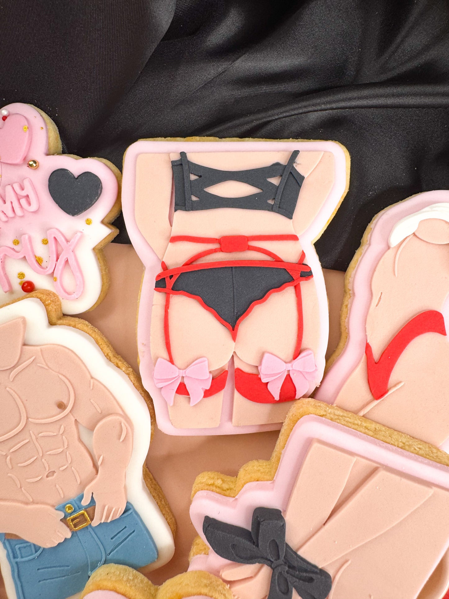 Woman In Lingerie Cookie Cutter & Stamp