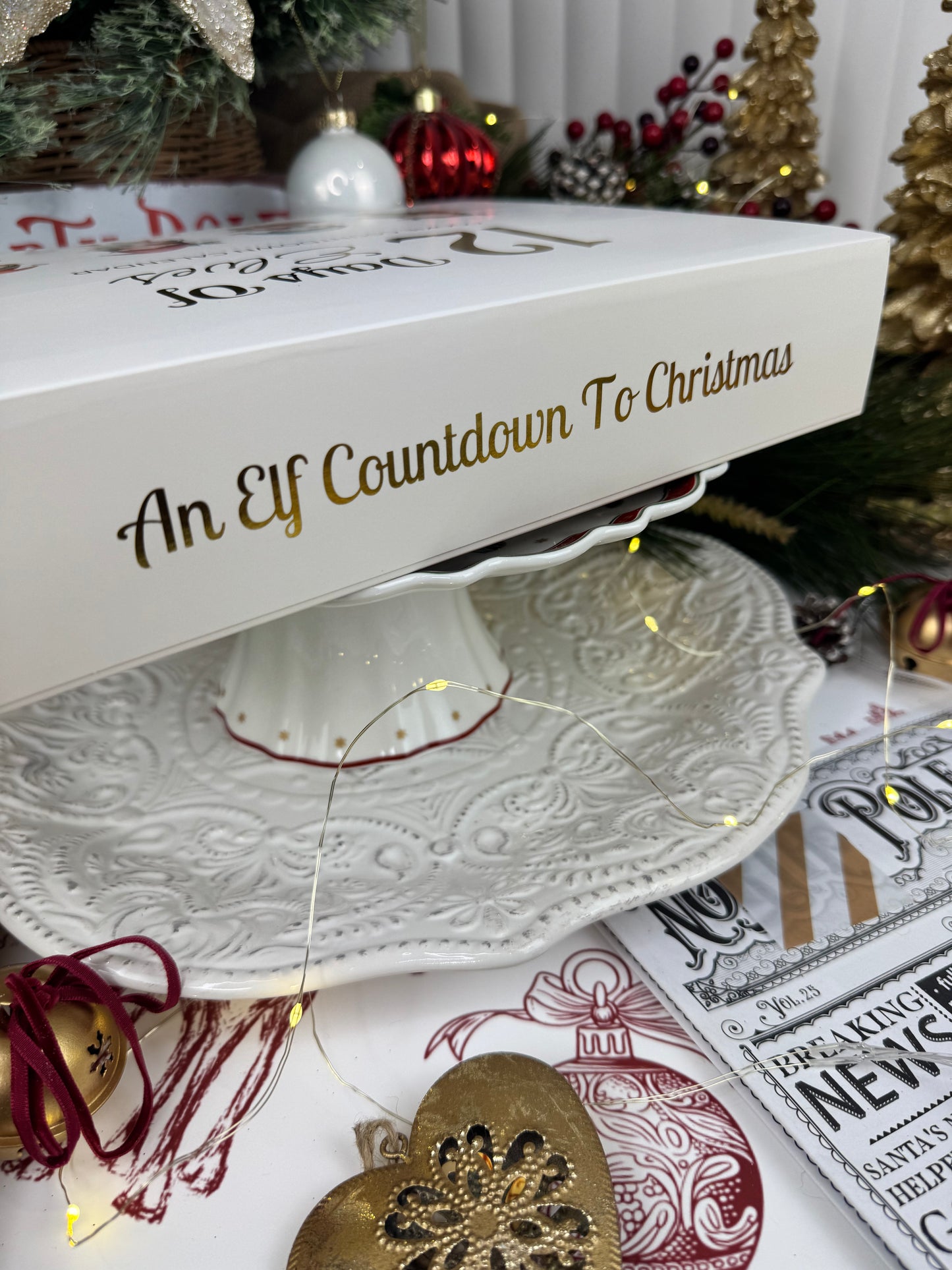 12 Days Of Elves Cookie Advent Calendar Box & Liner