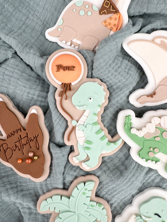 Dinosaur With Balloon (Blank) Cookie Cutter & Stamp