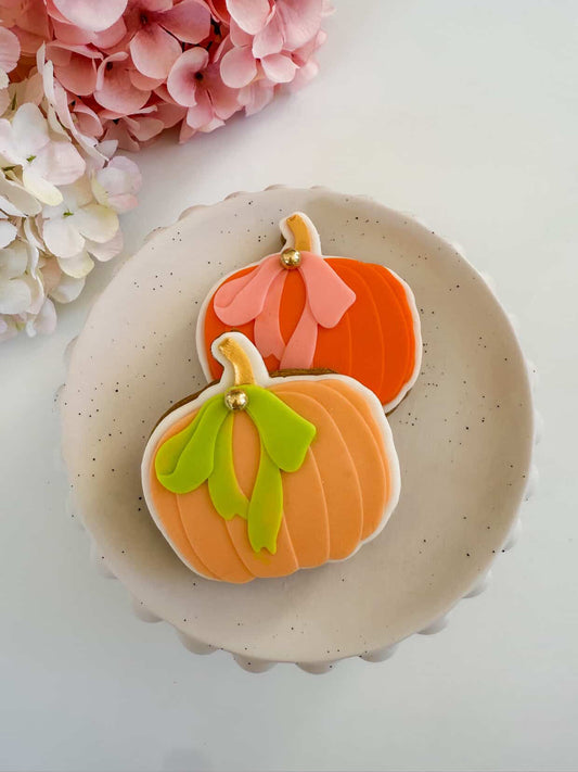 Pumpkin With Bow Cookie Cutter & Stamp