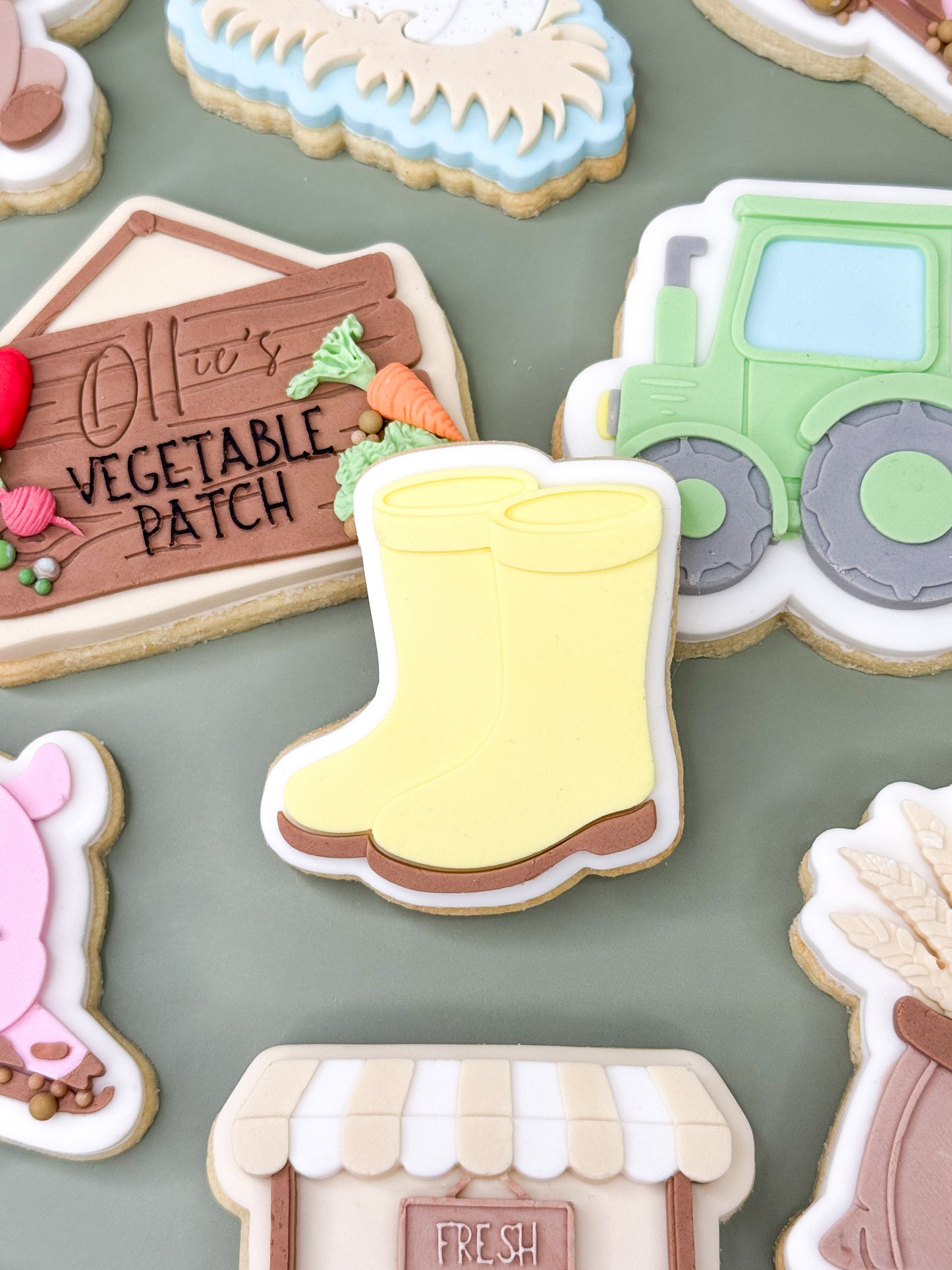 Rain Boots Cookie Cutter & Stamp