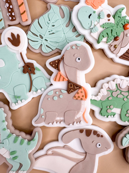 Brachiosaurus With Bunting Cookie Cutter & Stamp