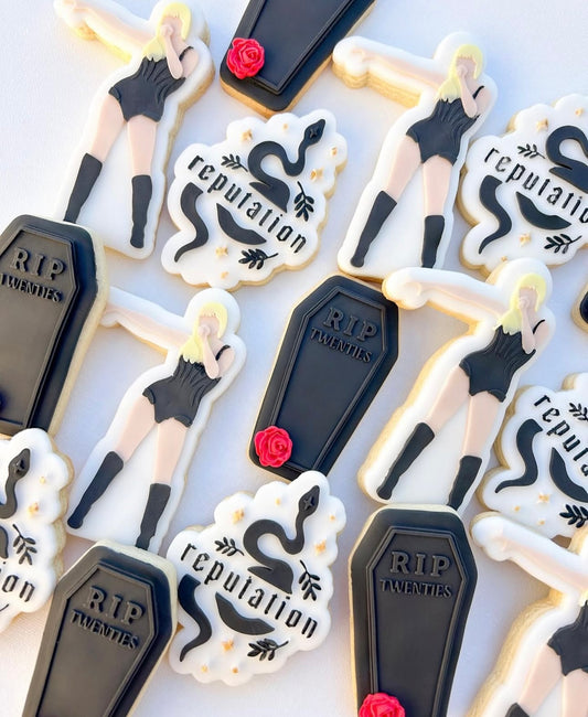 Taylor Swift Reputation Snake Cookie Cutter & Stamp