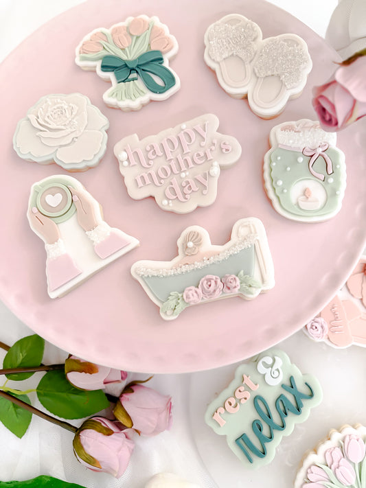 Mum's Fluffy Slippers Cookie Cutter & Stamp