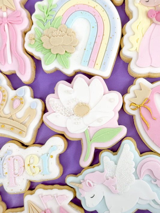 Flower With Stem Cookie Cutter & Stamp