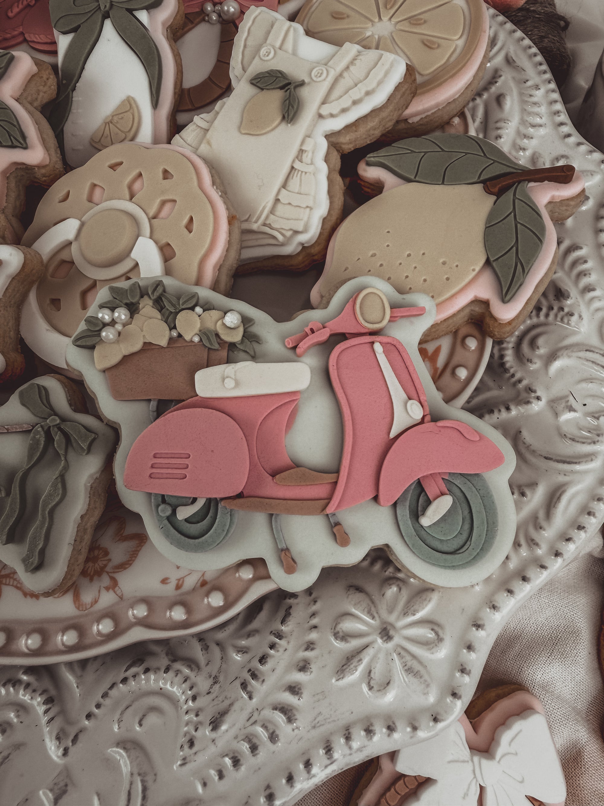 Lemon Scooter Cookie Cutter &amp; Stamp