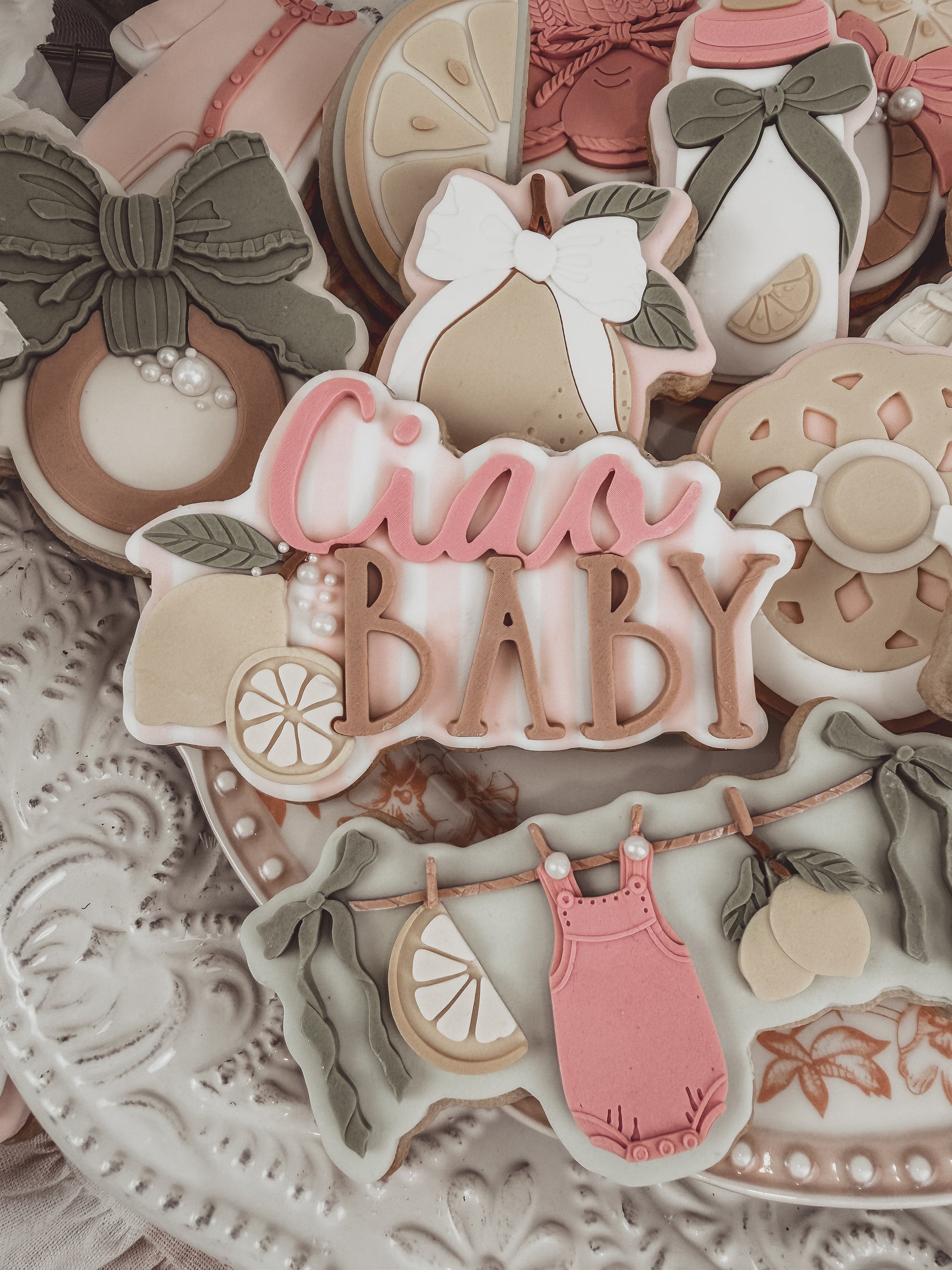 Ciao Baby Lemons Cookie Cutter &amp; Stamp
