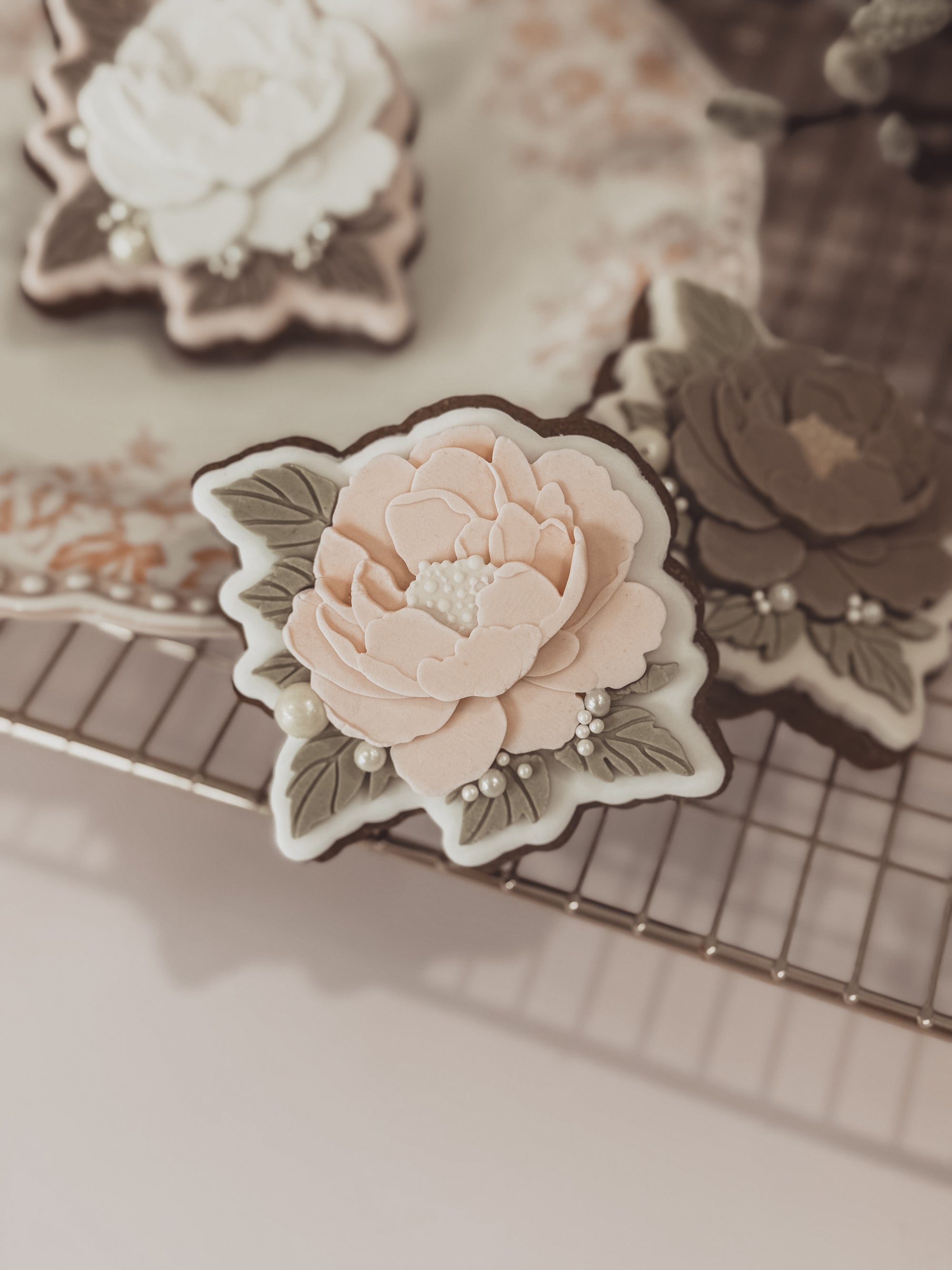 Open Flower Cookie Cutter &amp; Stamp