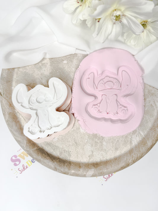 Cheeky Blue Alien Cookie Cutter & Stamp