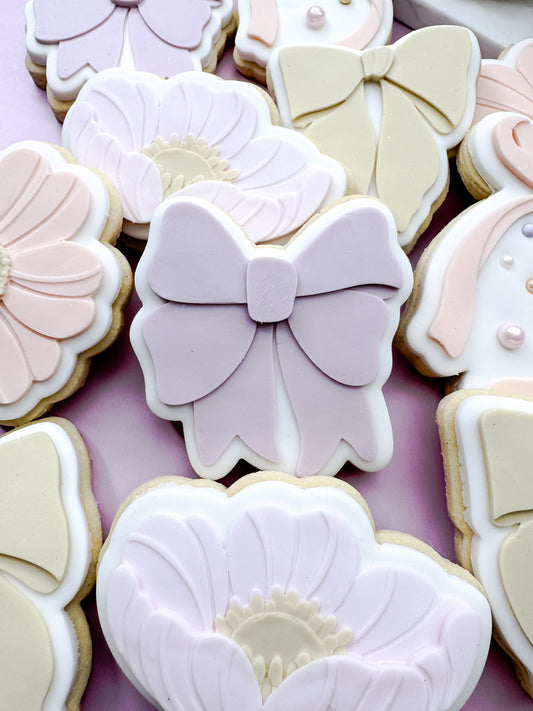 Chunky Bow Cookie Cutter & Stamp
