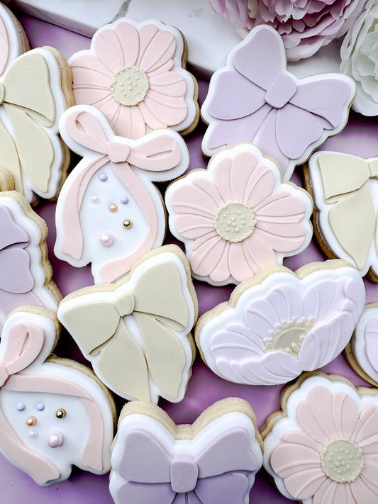 Chunky Bow Cookie Cutter & Stamp