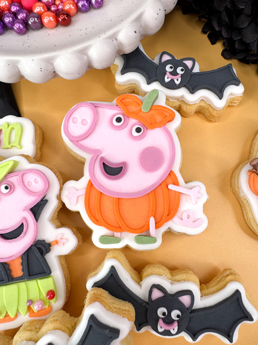 Cute Pink Pig Pumpkin Cookie Cutter & Stamp