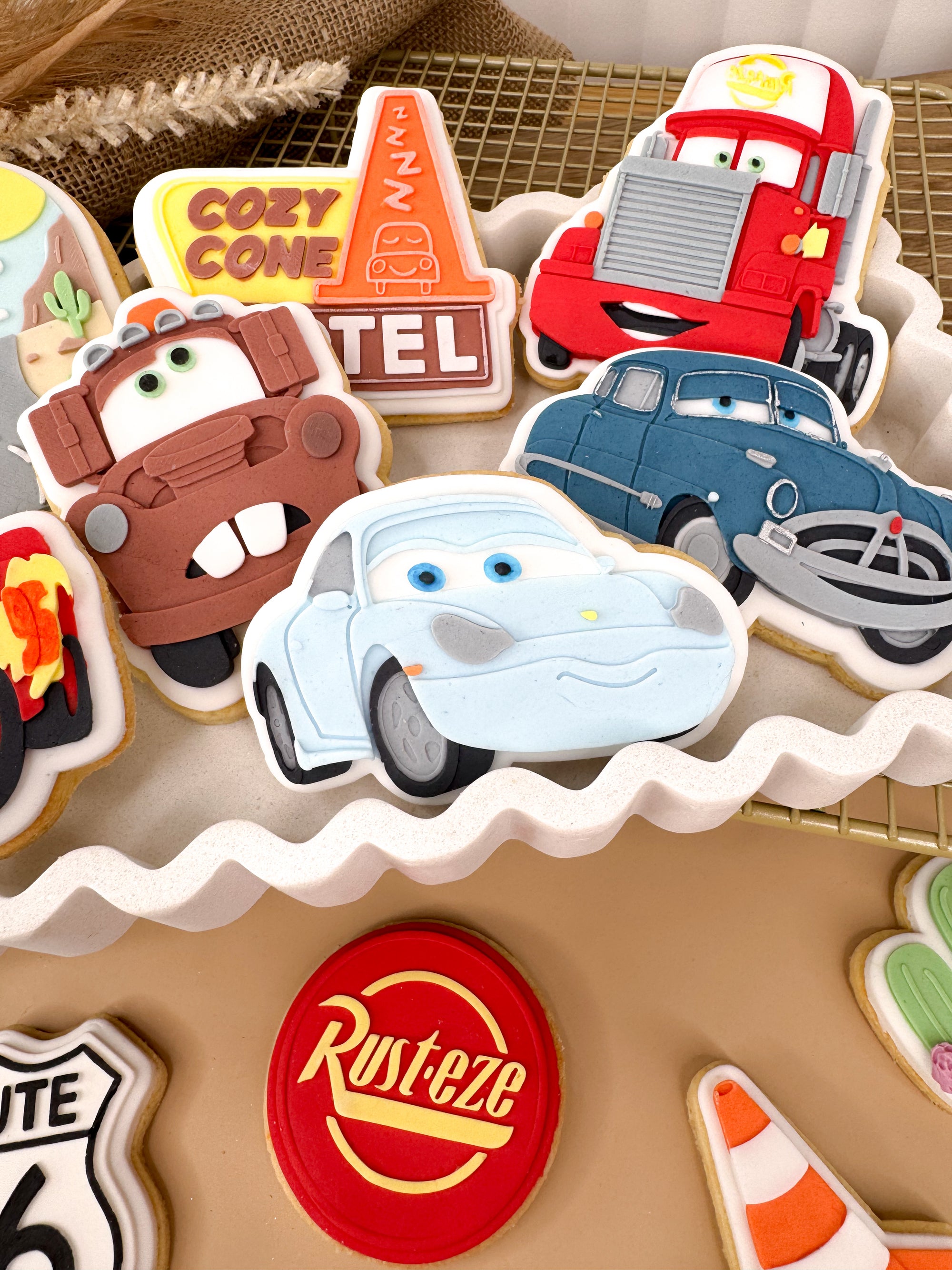 Pretty Blue Car Cookie Cutter &amp; Stamp