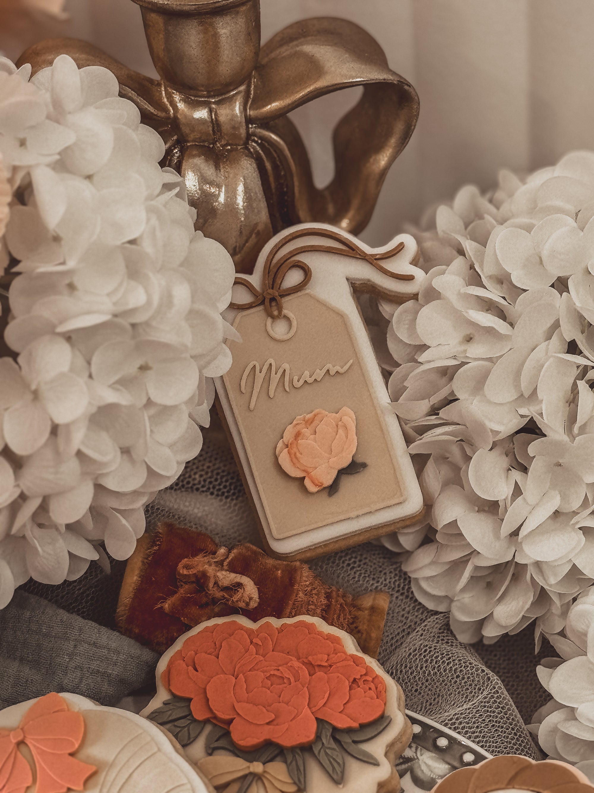 'Mum' Gift Tag Cookie Cutter &amp; Stamp