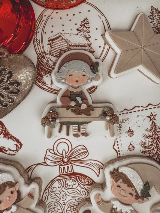 Elf At Workbench Cookie Cutter & Stamp