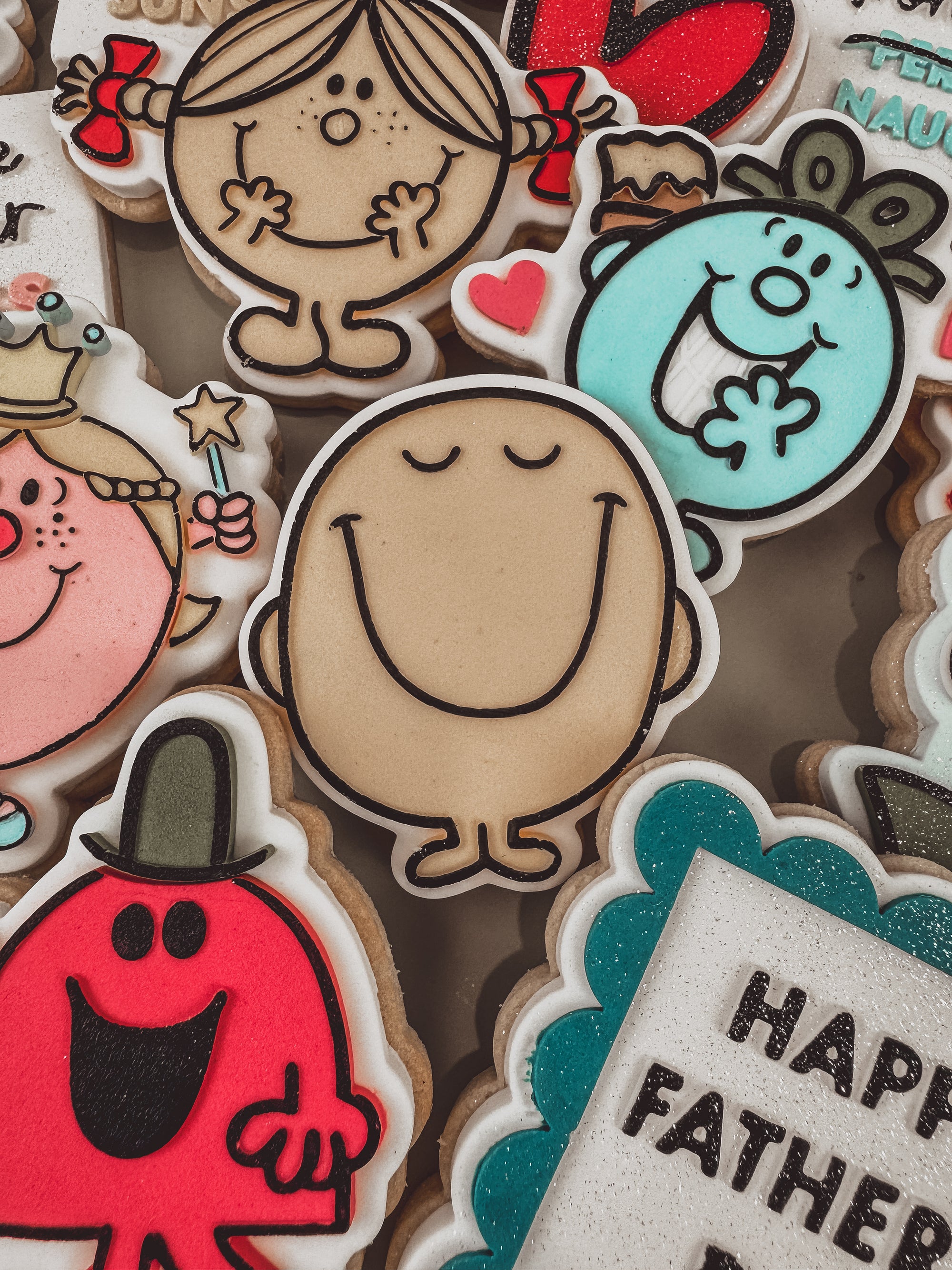 Happy Cookie Cutter &amp; Stamp