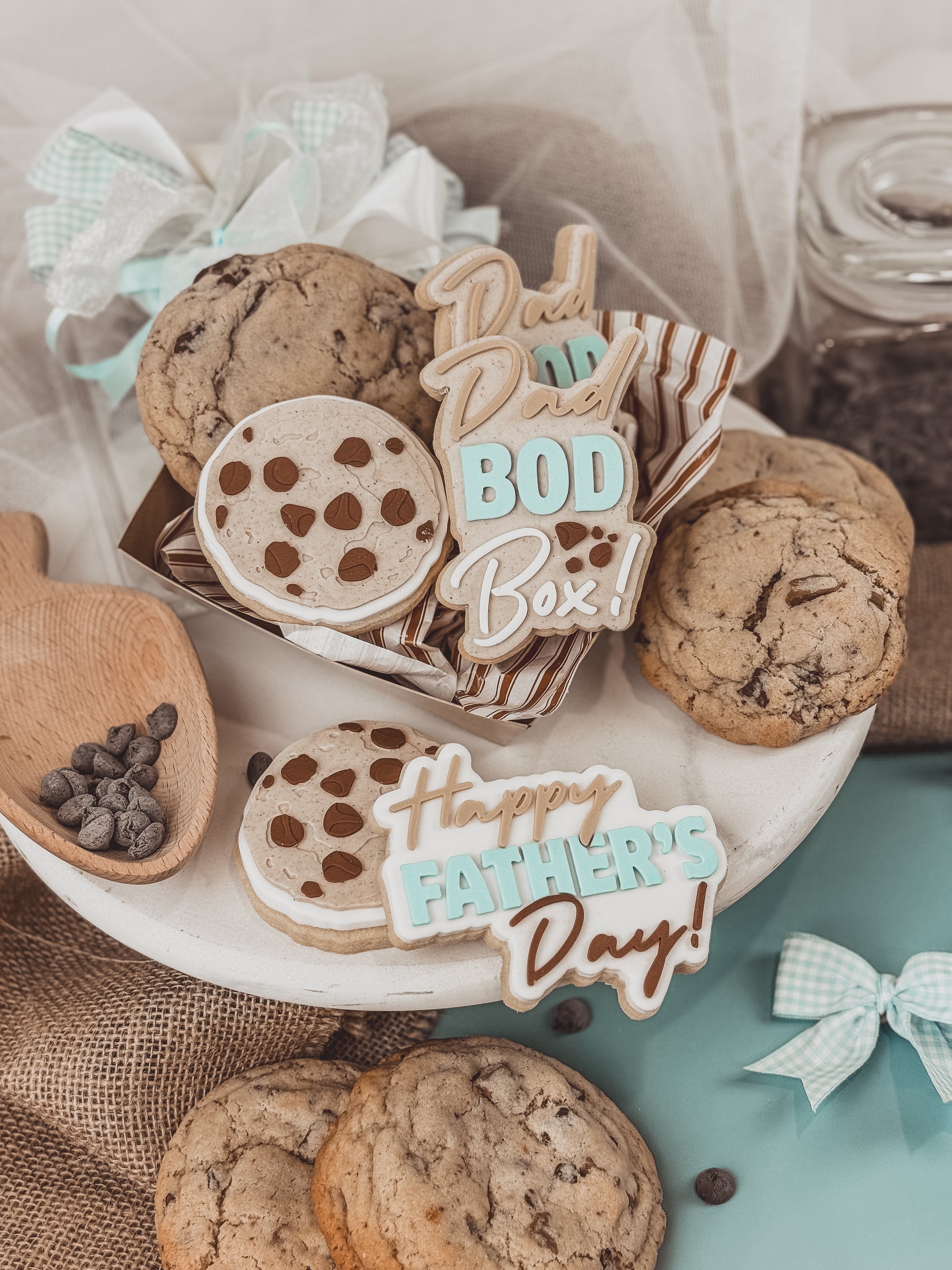 Dad Bod Box Text Cookie Cutter &amp; Stamp