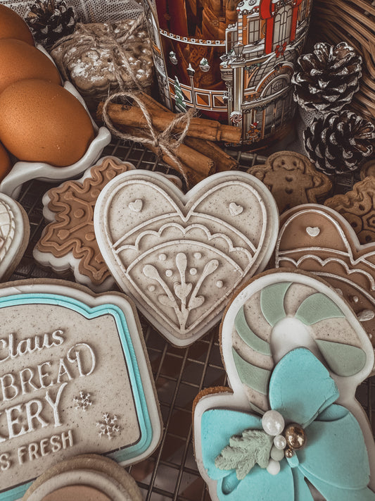 Heart Gingerbread Cookie Cutter & Stamp