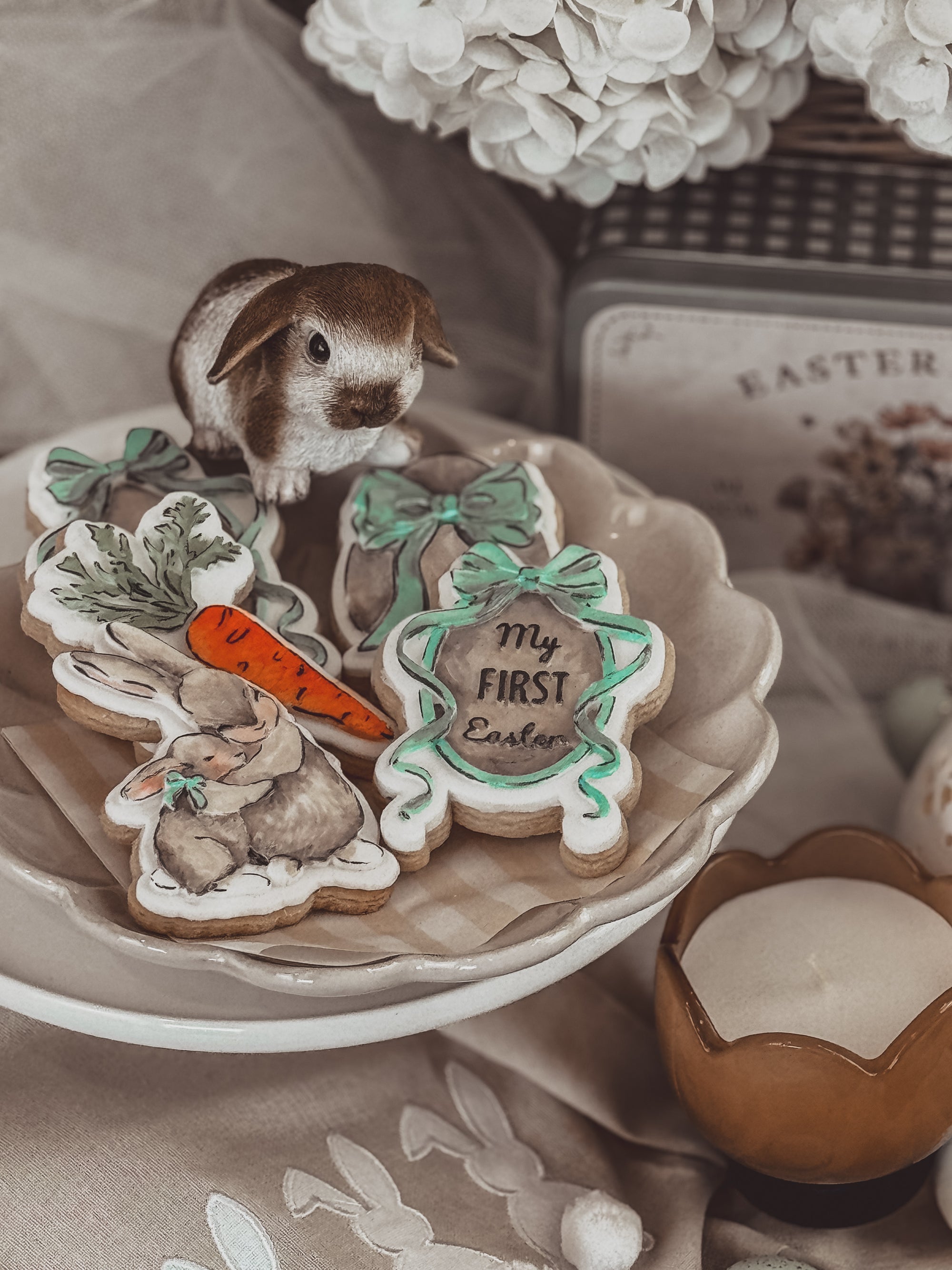 Bow Frame Plain Cookie Cutter &amp; Stamp