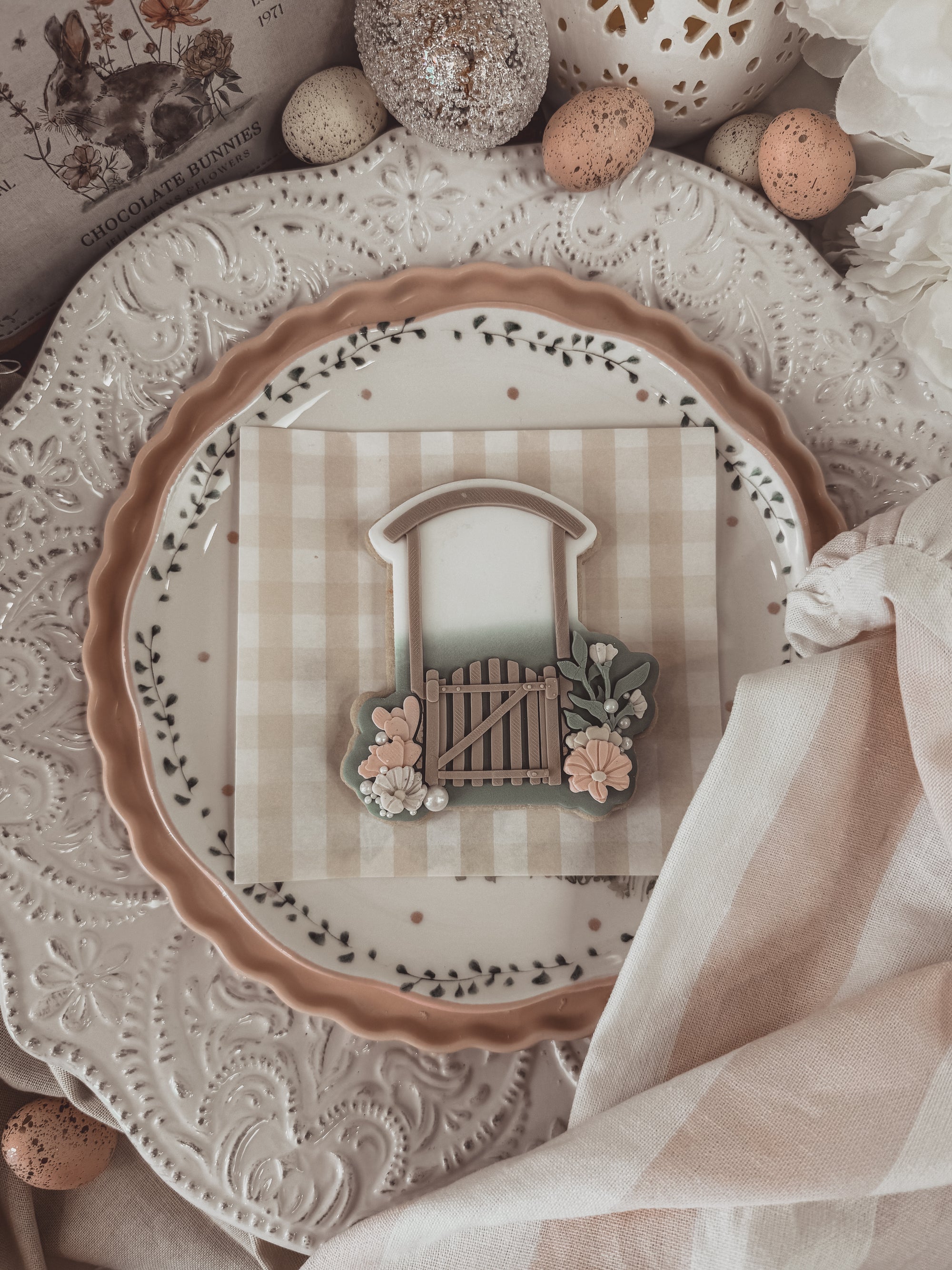 Garden Gate With Florals Cookie Cutter &amp; Stamp
