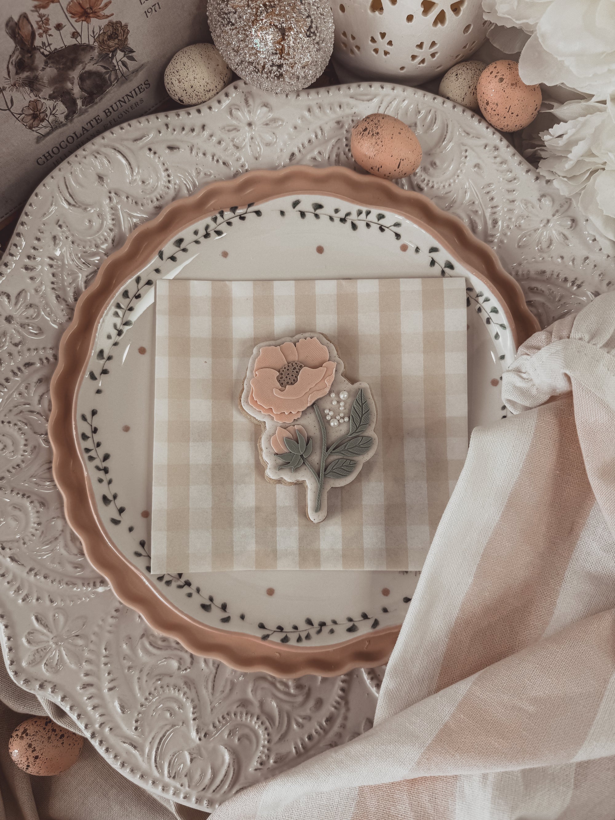 Cosmo Flower Cookie Cutter &amp; Stamp