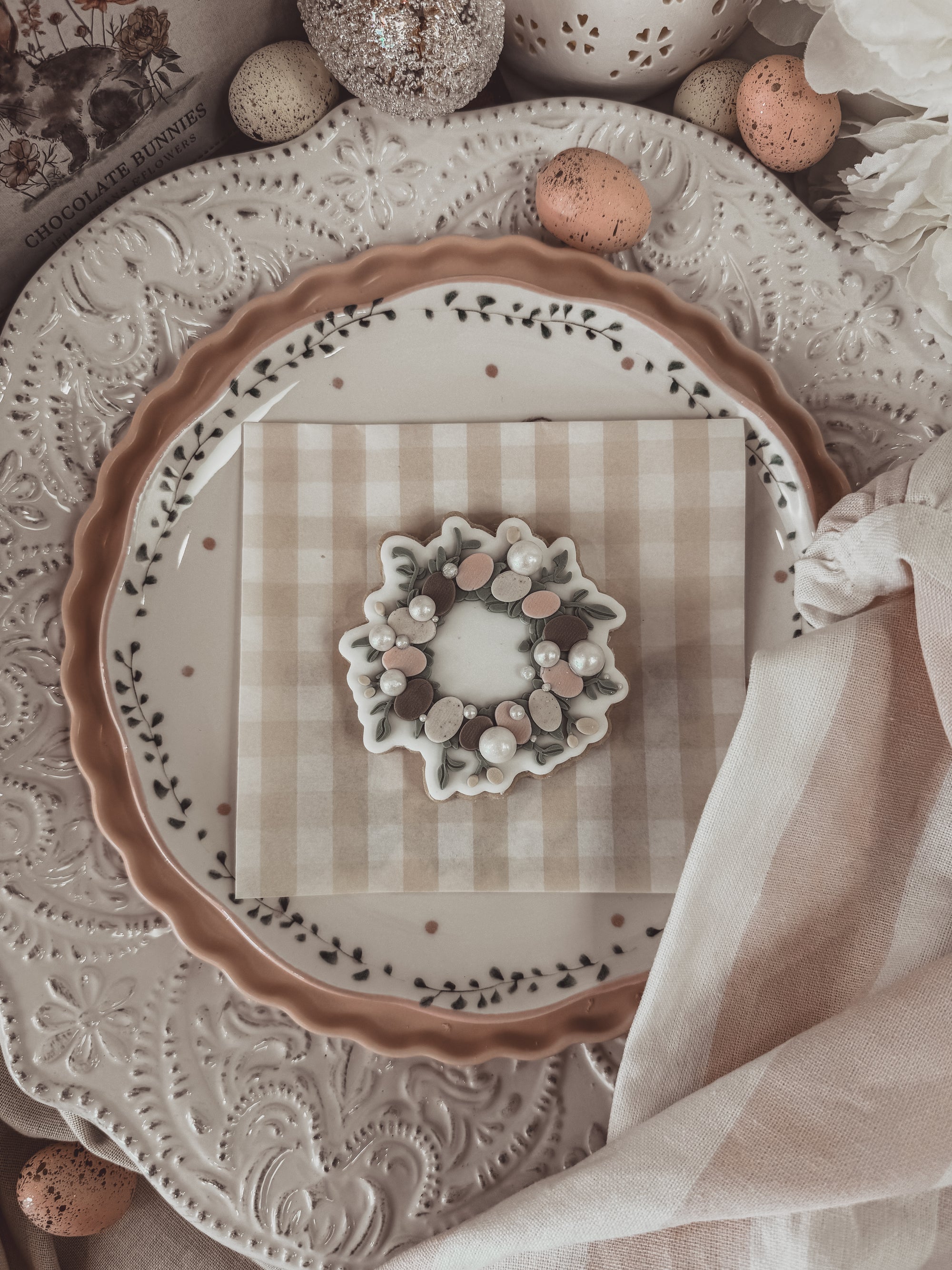 Egg Wreath Cookie Cutter &amp; Stamp