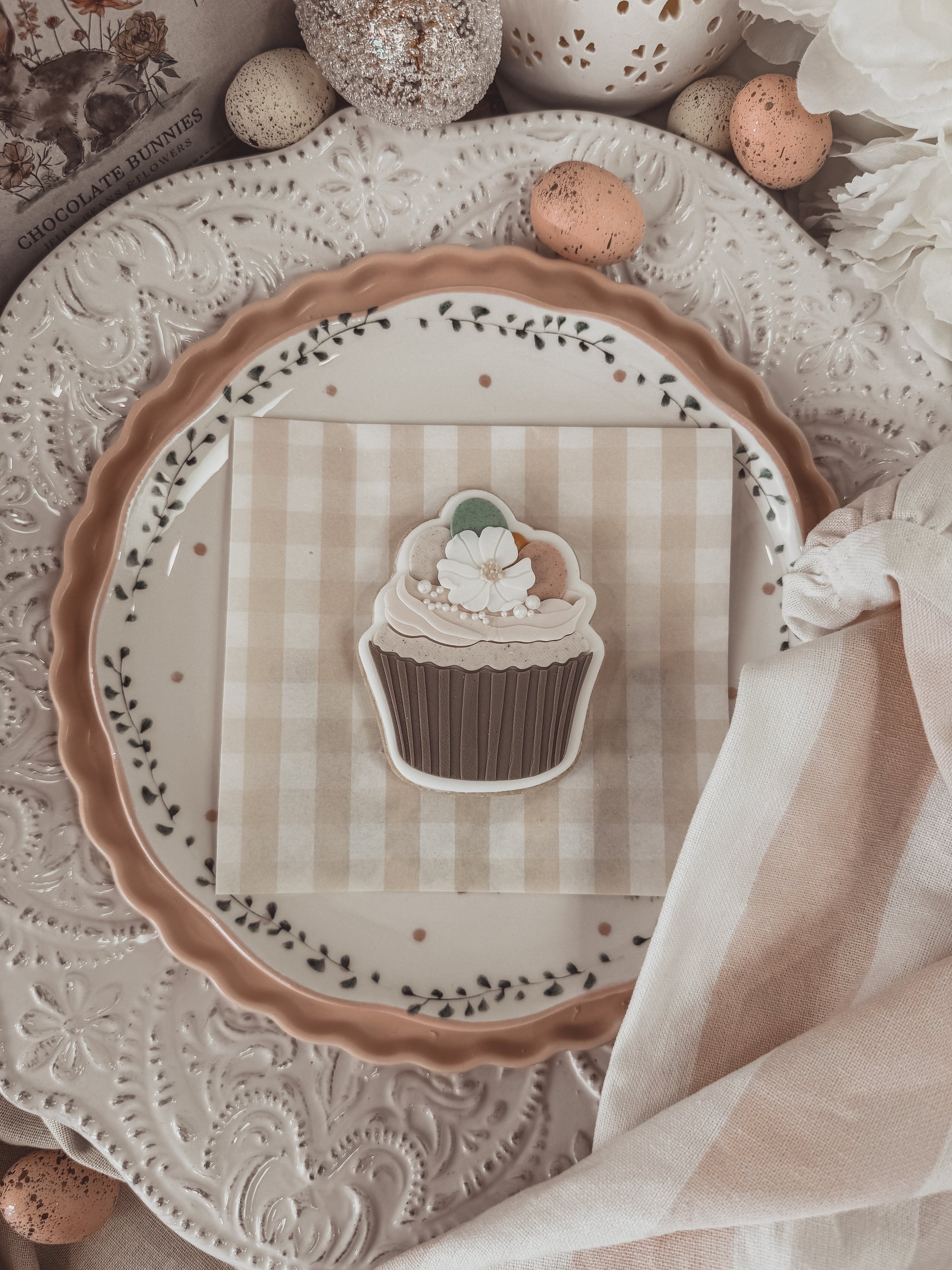 Egg Cupcake With Florals Cookie Cutter &amp; Stamp