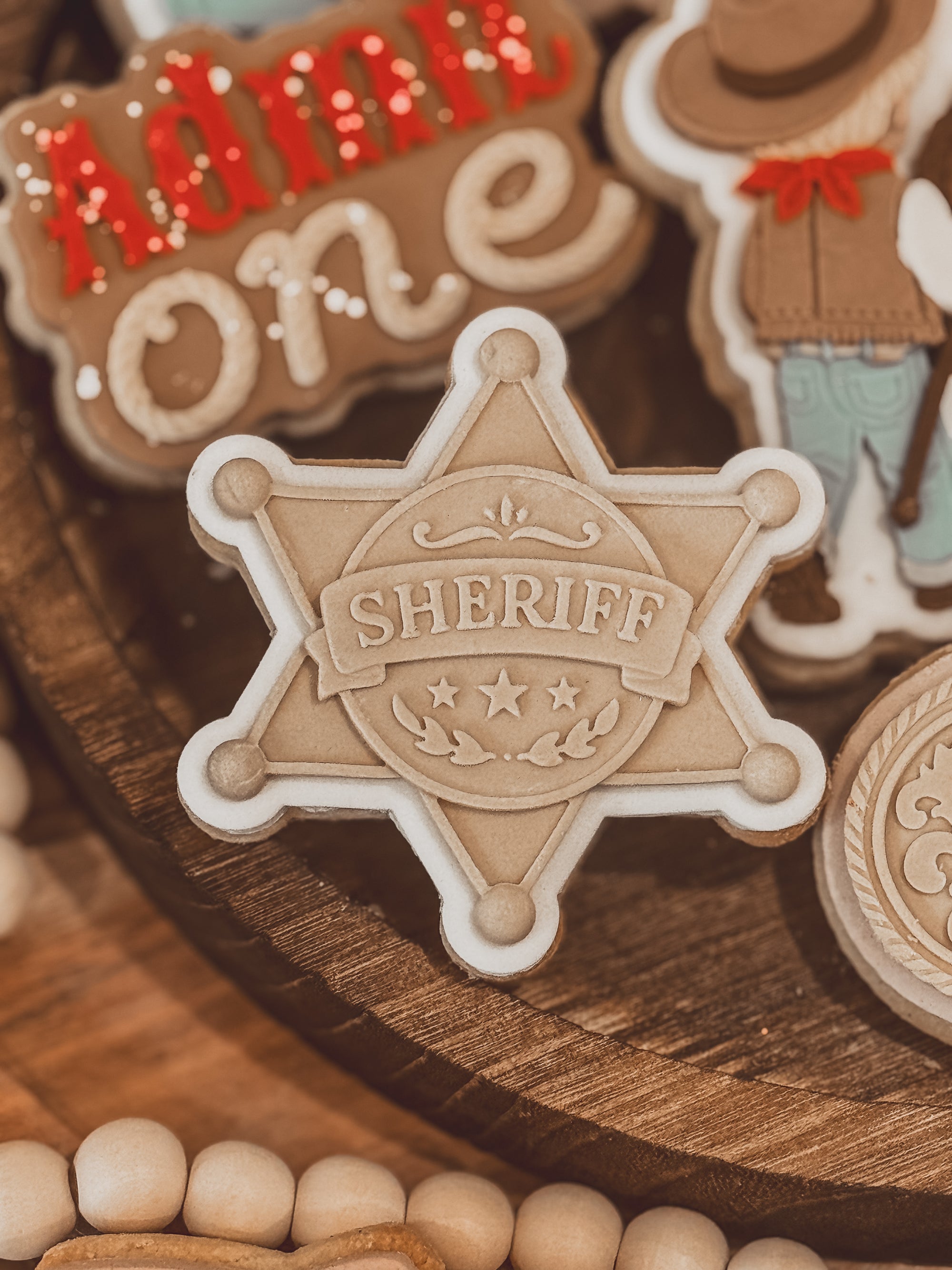 Sheriff Badge Cookie Cutter &amp; Stamp