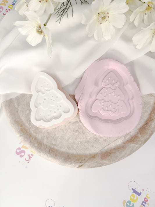Cutesy Christmas Tree Cookie Cutter & Stamp